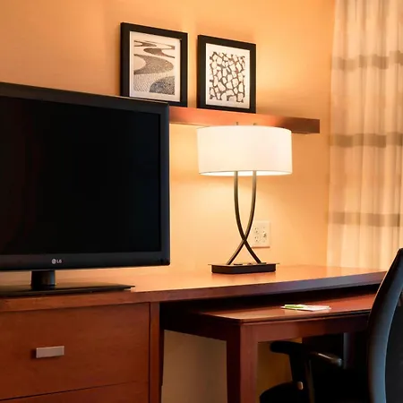 Courtyard By Marriott Peoria Hotel Exterior photo